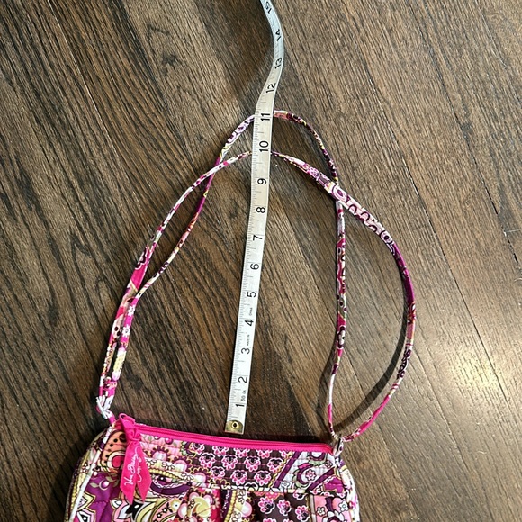 Vera Bradley Frannie bag In Very Berry Paisley retired EUC - Picture 7 of 10